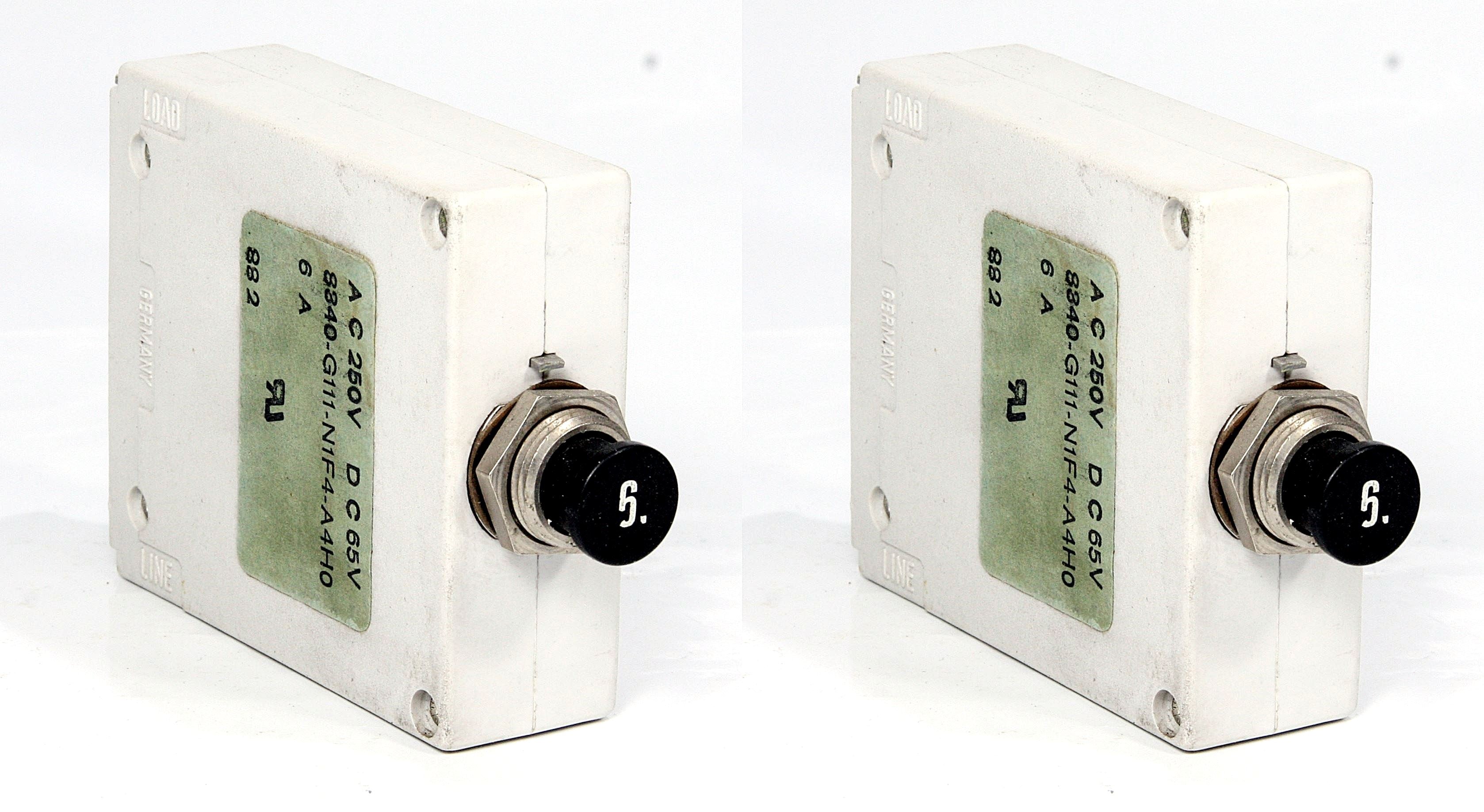 Dynamo Button Cell E16541G1
