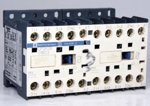 Contattore Inversore Schneider Electric LP2K0901BD - 24V DC - Usato