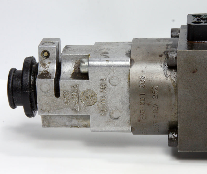 Bosch Valve 0 811 403 001 + 1 835 100 034